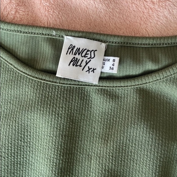 SOLD // Princess Polly Laila Top Size 4 - Picture 2 of 4